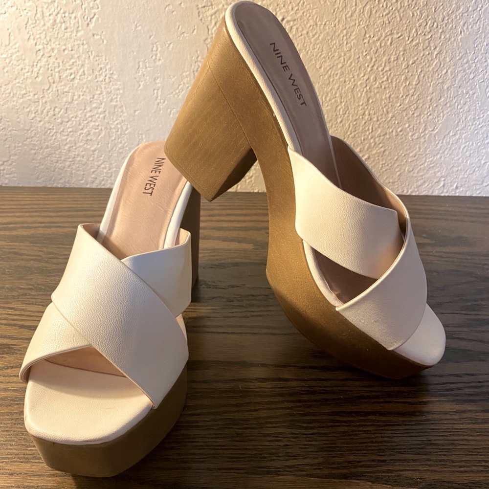 Nine West White Wedge